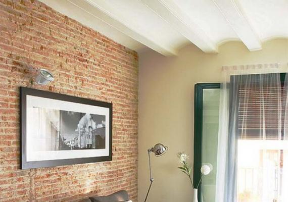 Кирпичная стена в интерьере (100 фото) Кирпич в интерьере квартиры с чем сочетать